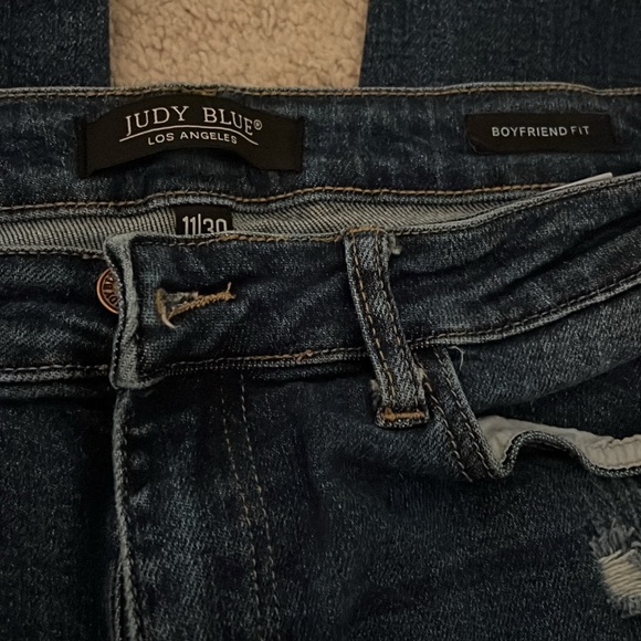 Judy Blue Dark Denim Distressed Jeans - Picture 2 of 3
